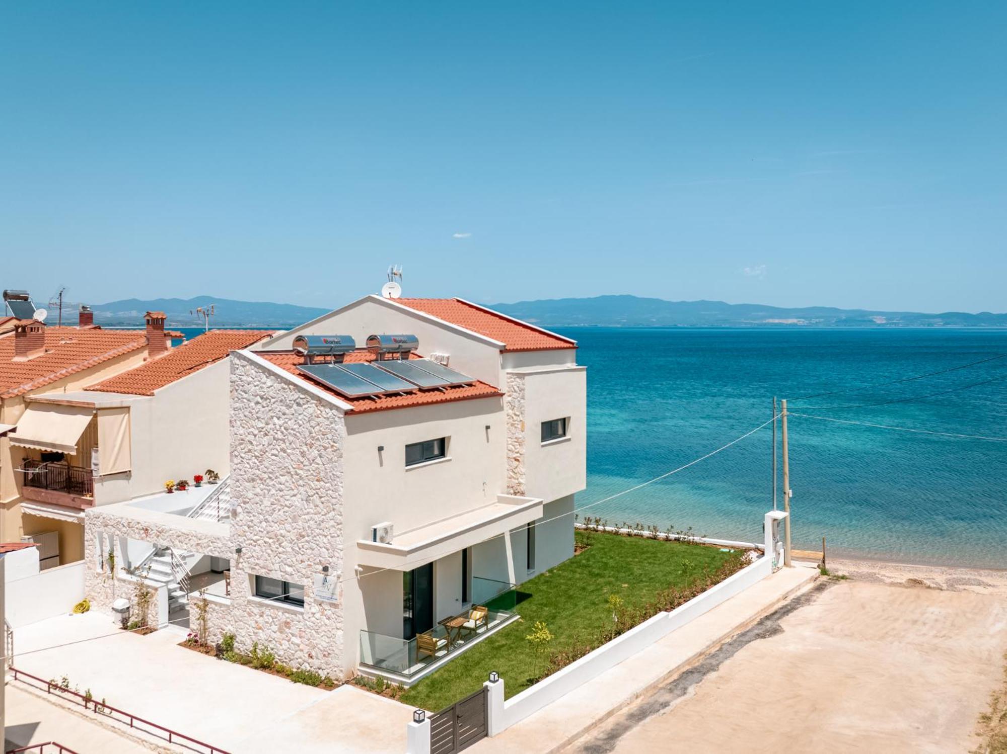 Azzurro E Verde By Rentalspro - Nea Potidaia Halkidiki Неа-Потидеа Экстерьер фото